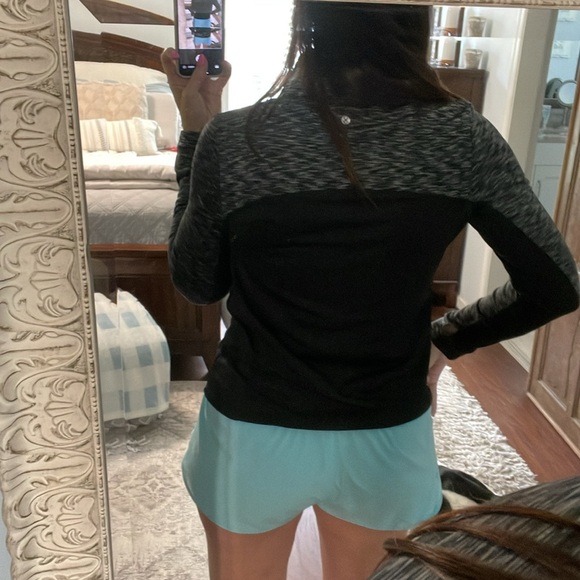 Layer8 Qwick Dry Athletic Long Sleeved 1/4 Zip Size M - Picture 4 of 11